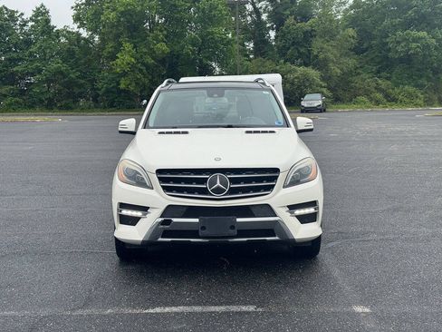 Used 2015 Mercedes-Benz ML 400 4MATIC image 3