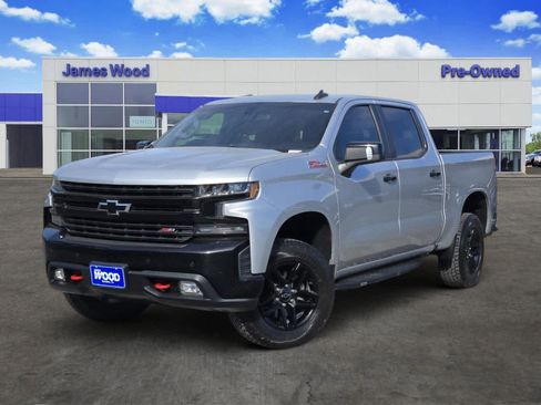 Used 2020 Chevrolet Silverado 1500 LT Trail Boss image 1