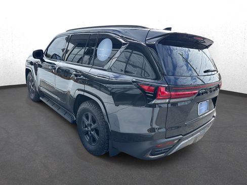 Certified 2025 Lexus LX 700h Overtrail AWD/4WD image 39