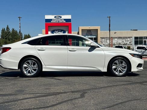 Used 2019 Honda Accord LX image 9