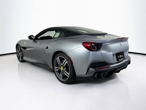 Certified 2020 Ferrari Portofino image 5
