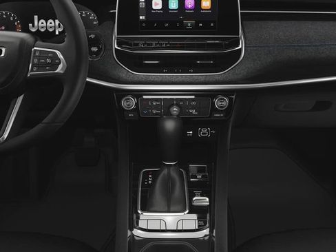 New 2026 Jeep Compass Latitude image 5