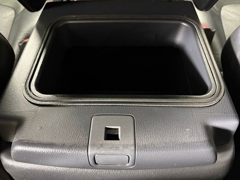 Used 2018 Nissan Armada SL w/ Moonroof Package image 42