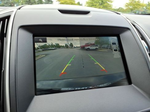 Used 2015 Ford Edge SEL w/ Equipment Group 201A AWD/4WD image 19