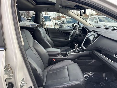 Used 2023 Subaru Outback Limited image 33