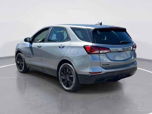 Used 2023 Chevrolet Equinox LS w/ Midnight Edition FWD image 7