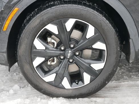 Certified 2023 Kia Sportage X-Line image 5