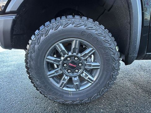 New 2026 GMC Sierra 1500 AT4X image 10