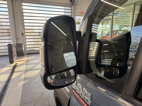 Used 2020 RAM ProMaster 3500 image 17