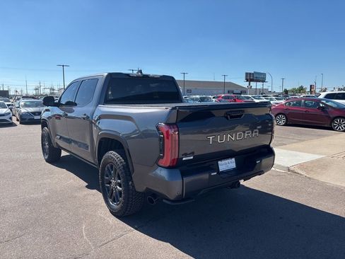 Used 2023 Toyota Tundra Platinum AWD/4WD image 7