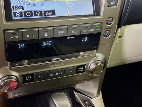 Used 2021 Lexus GX 460 Luxury w/ Sport Design Package image 24