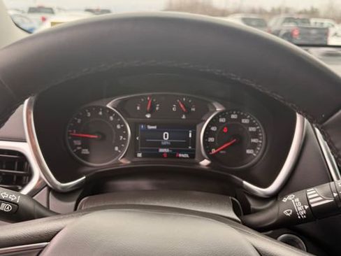 Used 2024 Chevrolet Equinox LT image 25