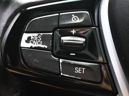 Used 2019 BMW 530e w/ Convenience Package RWD image 21