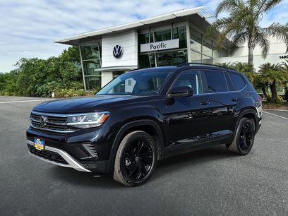 Used 2023 Volkswagen Atlas SE w/ Panoramic Sunroof Package