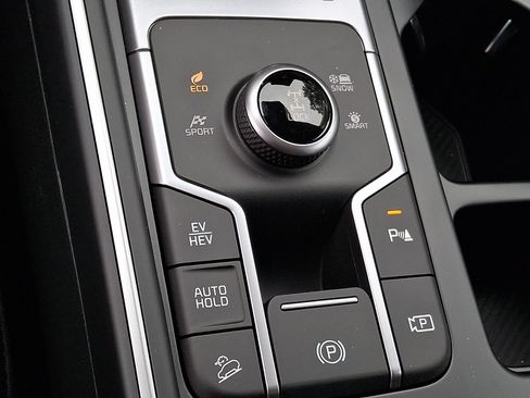 New 2025 Kia Sorento EX AWD/4WD image 10