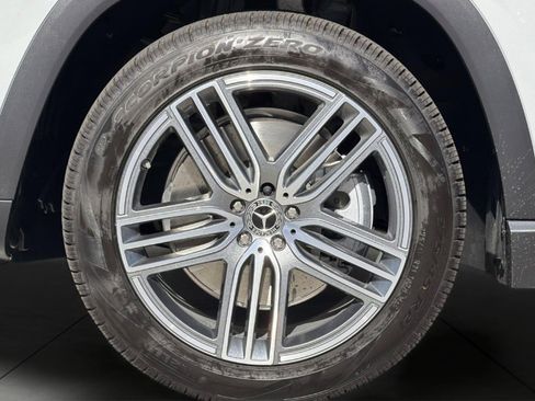 New 2026 Mercedes-Benz GLS 450 4MATIC image 27