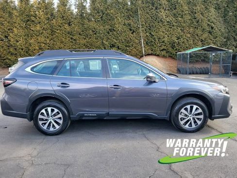 Used 2025 Subaru Outback image 8