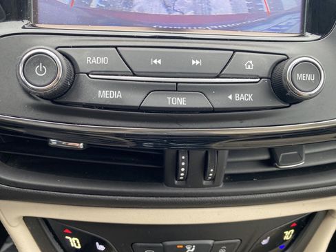 Used 2017 Buick Envision Preferred image 11