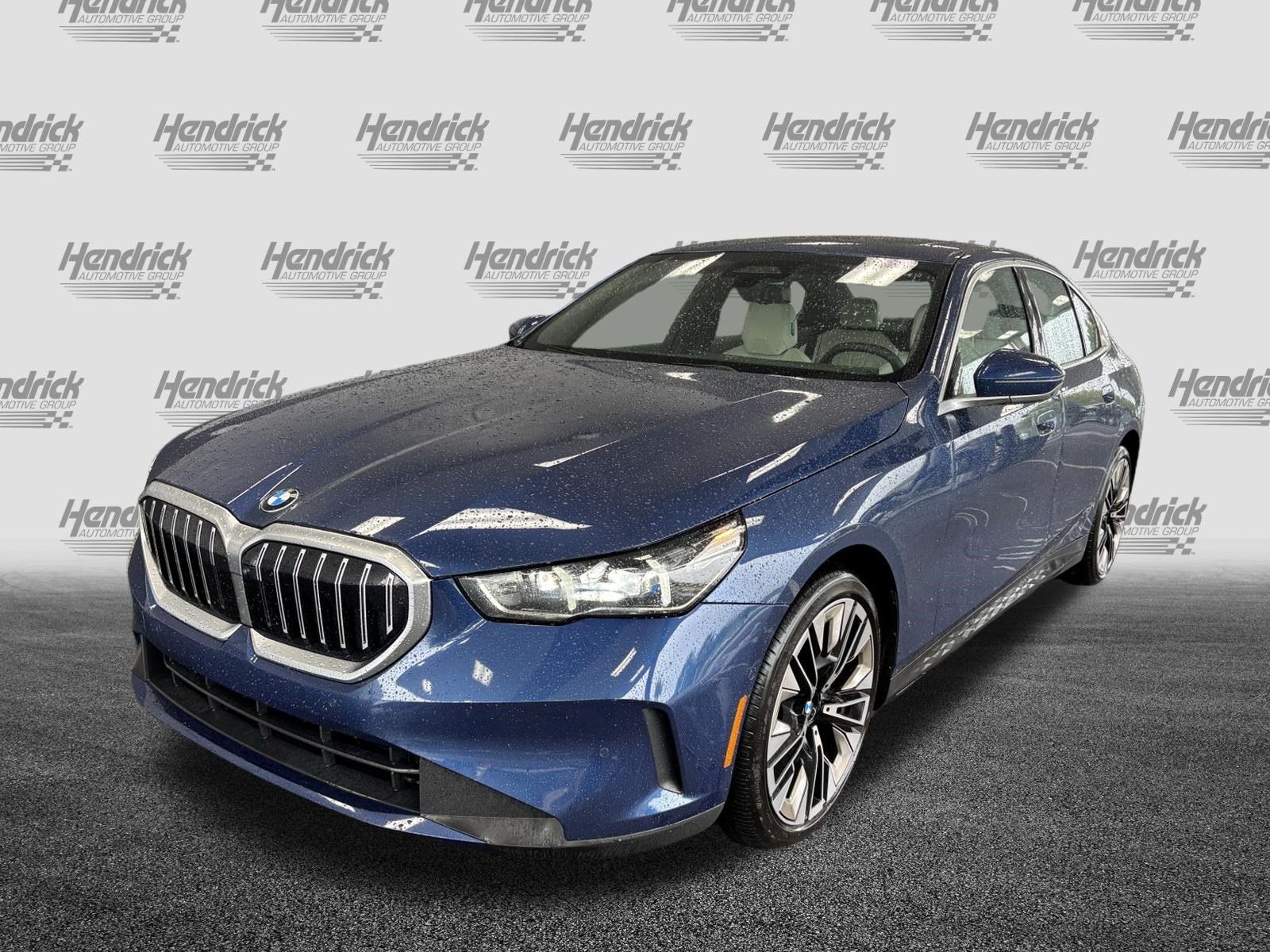 Certified 2024 BMW 530i RWD image 6