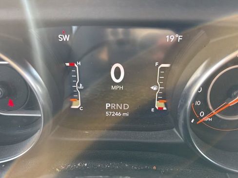 Used 2021 Jeep Wrangler Unlimited Sahara image 15