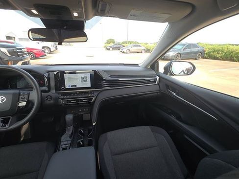 Used 2025 Toyota Camry LE FWD image 16