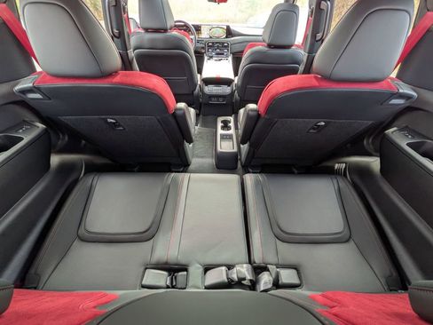 New 2026 Nissan Armada NISMO image 32