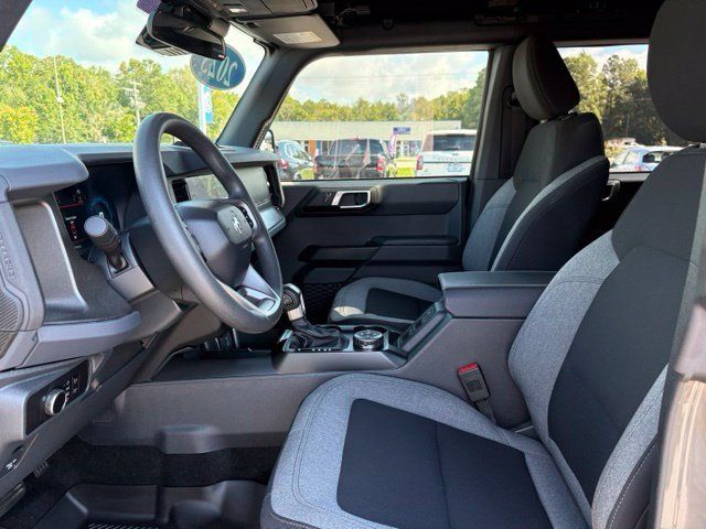 Used 2025 Ford Bronco 4-Door w/ Sasquatch Package AWD/4WD image 9