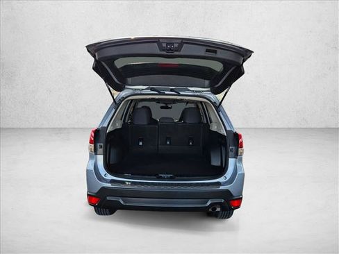 Used 2024 Subaru Forester Premium AWD/4WD image 8