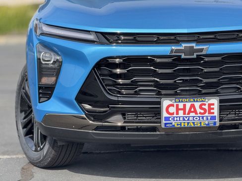 New 2025 Chevrolet Trax ACTIV w/ Driver Confidence Package image 4