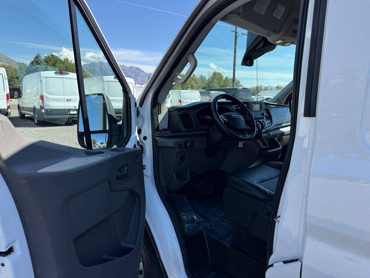 Used 2023 Ford Transit 250 148 High Roof Extended RWD image 9