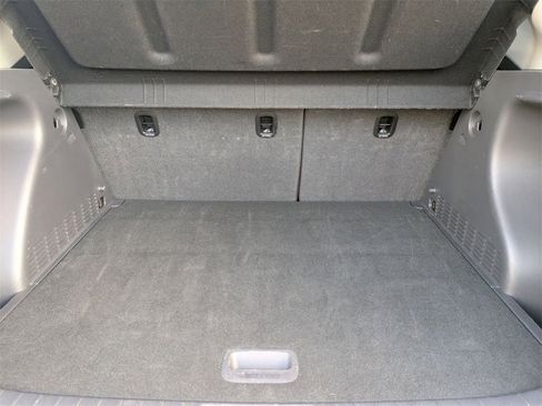 Used 2024 Hyundai Kona SEL image 30