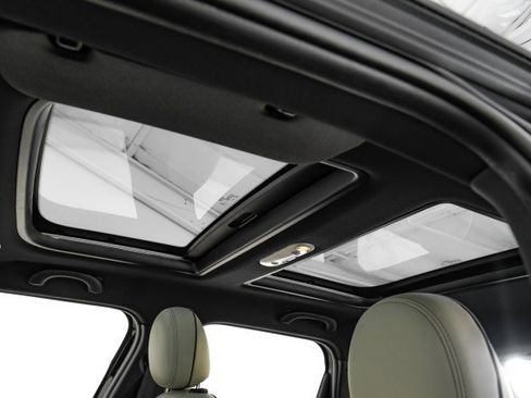 Used 2022 MINI Cooper Countryman S w/ Signature Upholstery Package image 27