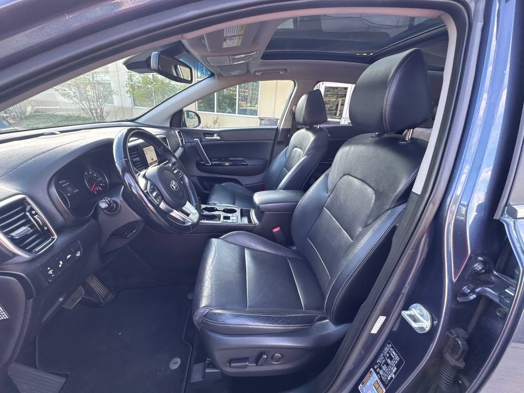 Used 2020 Kia Sportage EX w/ EX Technology Package AWD/4WD image 31