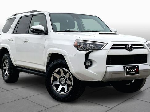 Used 2021 Toyota 4Runner TRD Off-Road Premium image 3