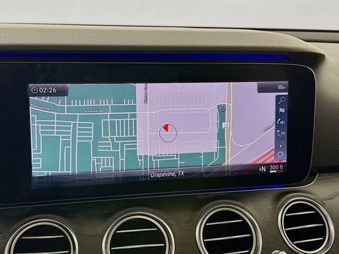 Used 2020 Mercedes-Benz E 350 Sedan image 14