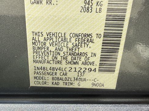 Used 2020 Nissan Altima 2.5 S FWD image 34