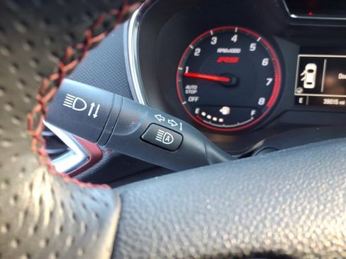 Used 2023 Chevrolet TrailBlazer RS w/ Convenience Package image 18