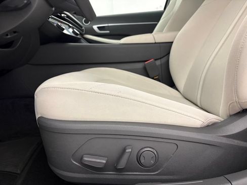 Used 2025 Hyundai Sonata SEL FWD image 27