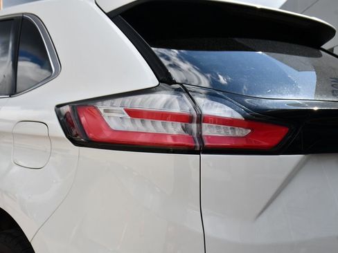 Used 2024 Ford Edge SEL w/ Convenience Package image 42