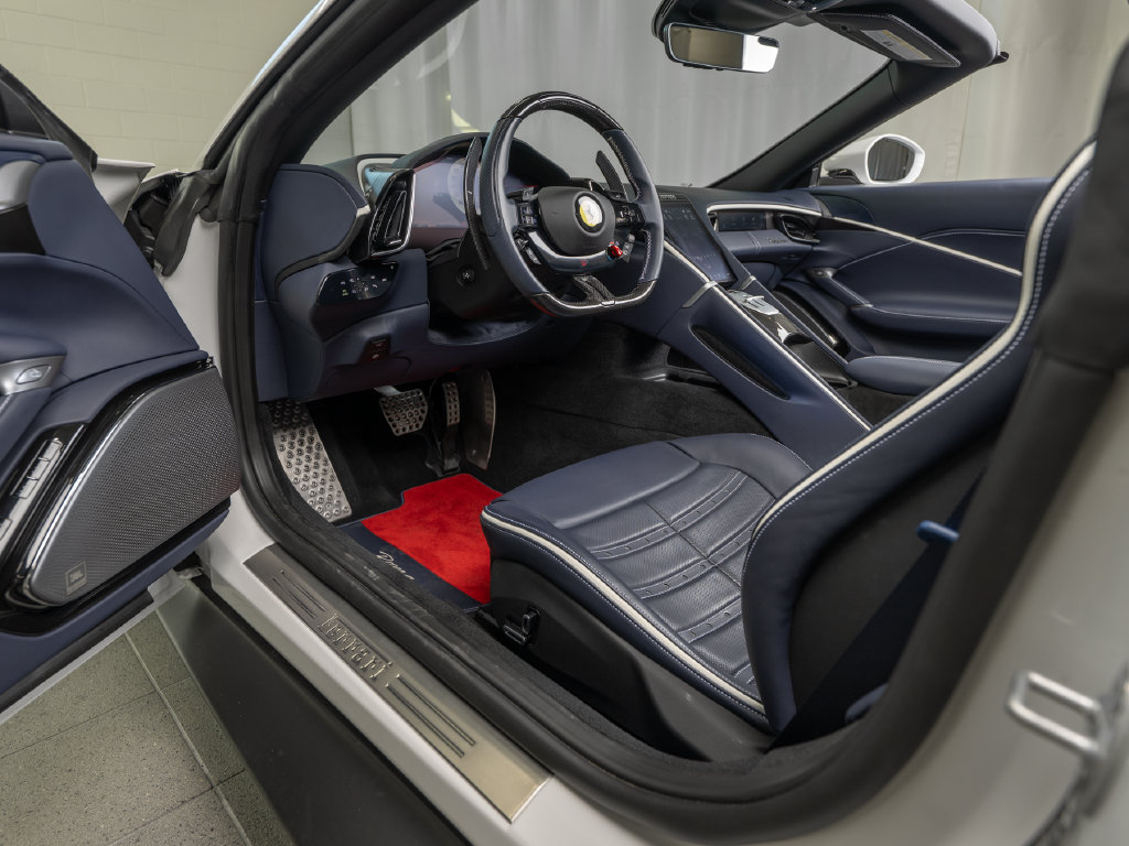 Certified 2026 Ferrari Roma Spider RWD image 24