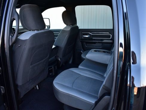 Used 2024 RAM 2500 Big Horn image 26