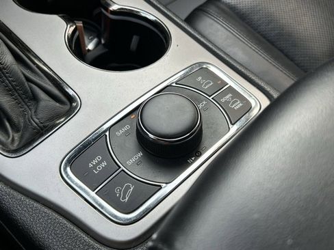 Used 2018 Jeep Grand Cherokee High Altitude image 46