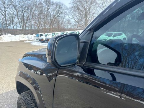 Used 2020 Toyota Tacoma SR5 image 25