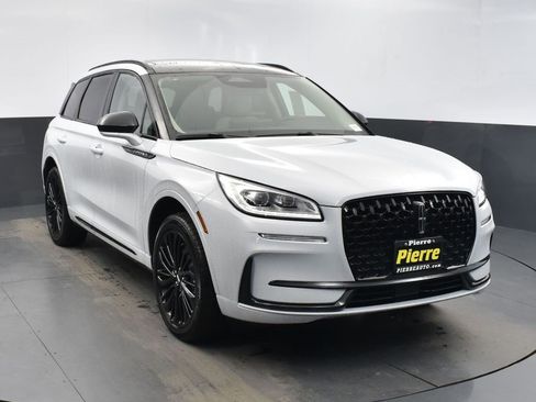 New 2025 Lincoln Corsair Grand Touring w/ Jet Appearance Package image 6