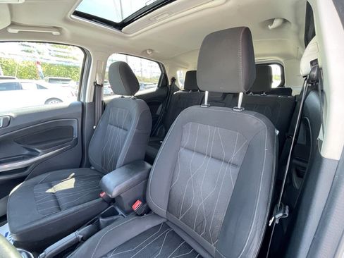 Used 2020 Ford EcoSport SE image 20