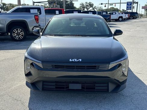 Certified 2025 Kia K4 FWD image 3