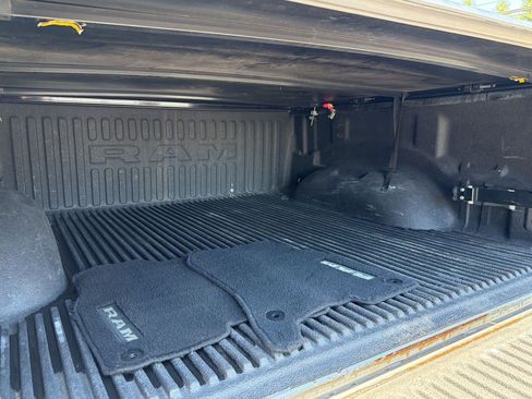 Used 2019 RAM 1500 Big Horn AWD/4WD image 31