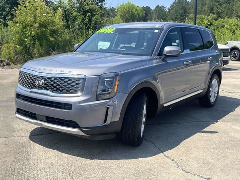 Used 2020 Kia Telluride LX AWD/4WD image 7