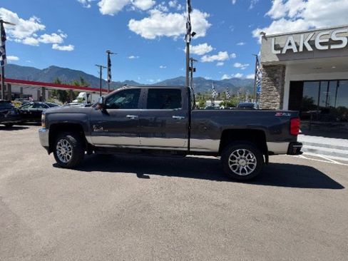 Used 2015 Chevrolet Silverado 2500 LTZ w/ Duramax Plus Package AWD/4WD image 7