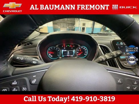 Used 2018 Chevrolet Equinox Premier image 21